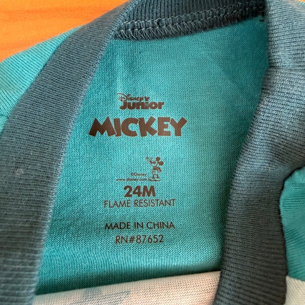 Disney Mickey Mouse Boys 24M Pajamas 2 Piece Sleepwear Set Flame Resistant Green - Picture 5 of 5